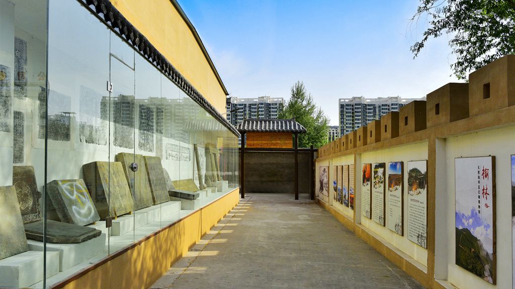 汉画像石展览区_副本.jpg